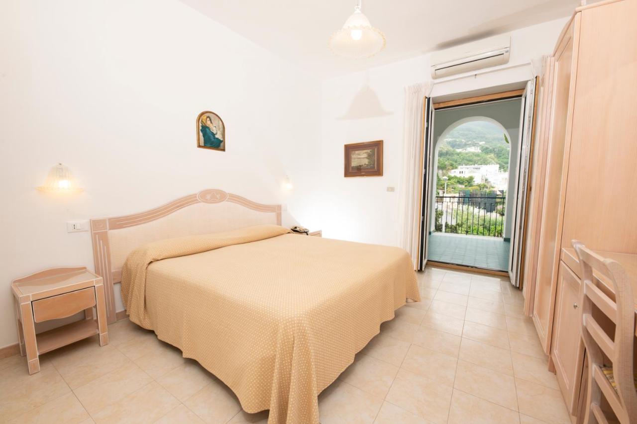 Hotel Candia Casamicciola Terme Zewnętrze zdjęcie