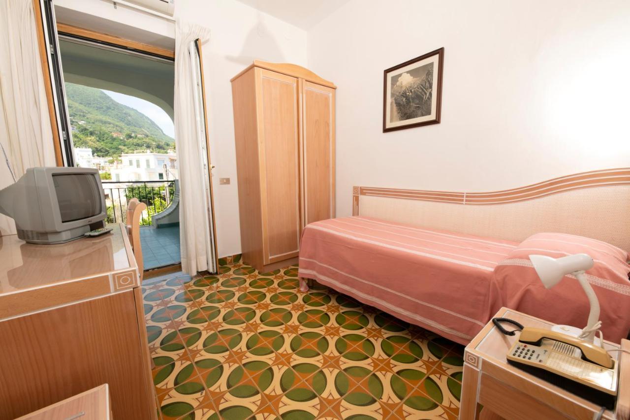Hotel Candia Casamicciola Terme Zewnętrze zdjęcie